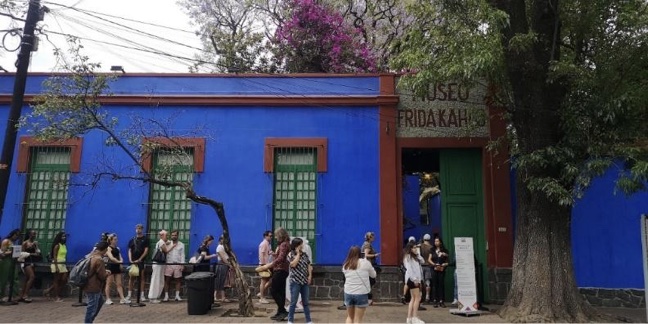 maison bleue de frida kahlo